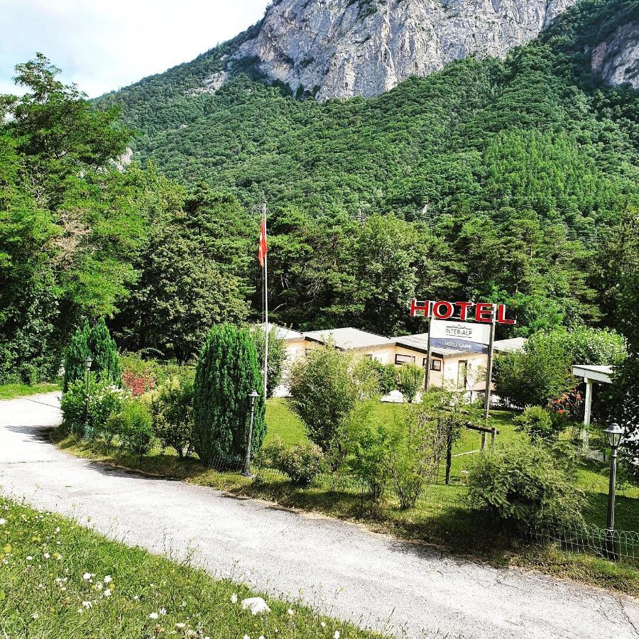 Motel - Hôtel Inter-Alp à St-Maurice Saint-Maurice Buitenkant foto